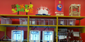 Emerging issues in campus and community “makerspaces” across Canada